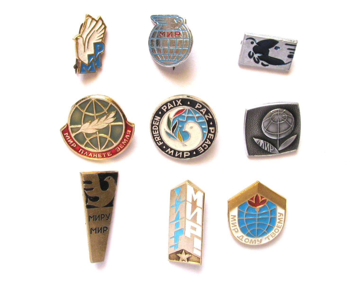 平和ピンバッジ、ソビエトバッジ、白い鳩、セットから選択