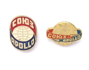 Soyuz Apollo Pins, Vintage Space Badge, Astronaut, Rocket, Spacecraft, Cosmos Lover Gift,  1975, 70s