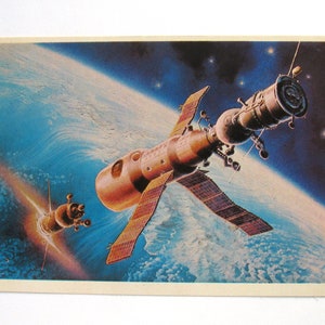 A Soyuz está atracando na estação orbital, Cartão postal com pintura de Sokolov, Espaço, Não utilizado, Não assinado, Cartão postal soviético antigo, URSS, 1982