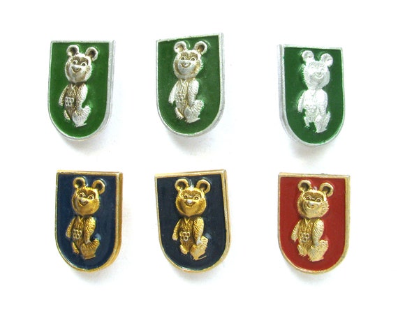 【NB069.064.066】ロシア、ソビエトの記念 ミーシャのバッジ2個セット NB069.064.066ロシア、ソビエトの記念 ミーシャのバッジ2個セット