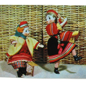 Lalki w strojach narodowych ZSRR, Związek Radziecki, Sztuka, Kobieta, Taniec, Nieużywana pocztówka, Radziecka zabytkowa pocztówka, ZSRR, „Radziecki artysta”, 1968