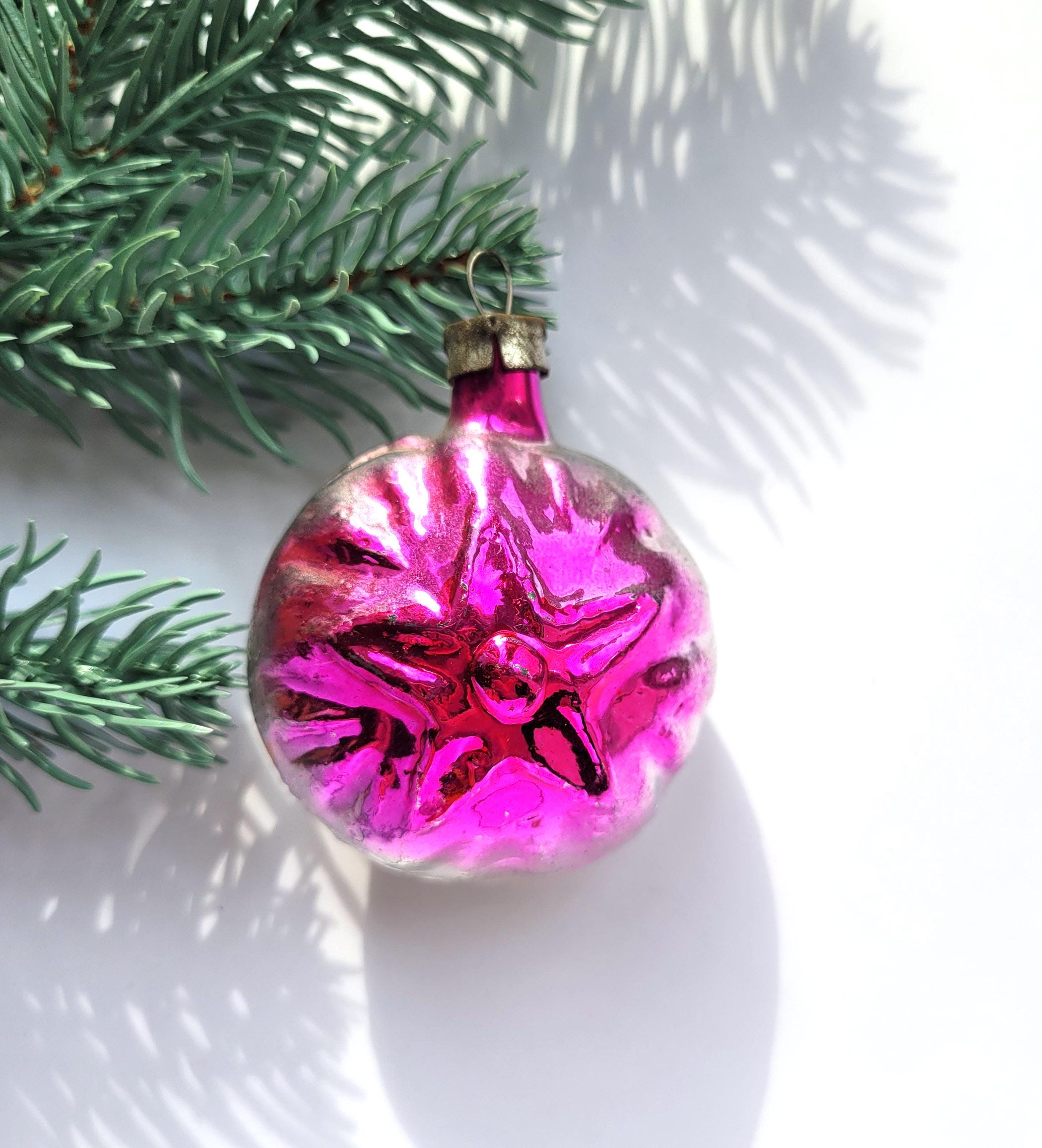 ガラス製のピンクジンボトルクリスマスオーナメント Star, Glass ornament, Christmas tree decoration, Red Star, Soviet