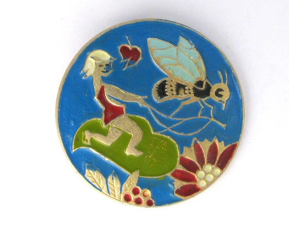 Thumbelina Pin, Soviet Badge, Hans Christian Andersen, Bee, Soviet