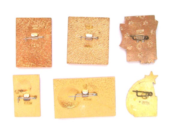 アンティーク キツネの型バッジ ソビエト連邦 1970年代 アンティーク キツネのコイン型バッジ ソビエト連邦 1970年代