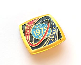 Sowjetische Weltraum-Anstecknadel, Sojus-Apollo-Anstecknadel, 1975, Kosmos, sowjetisches Vintage-Sammlerstück, UdSSR, 70er Jahre