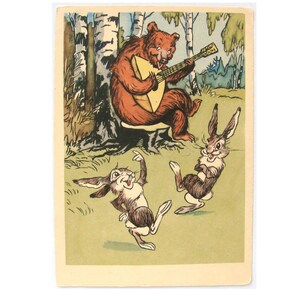Orso e lepri, cartolina inutilizzata, Anima, Umorismo, cartolina d'epoca sovietica, cartolina, illustrazione, Bazhenov