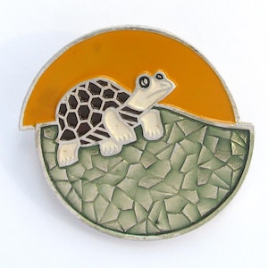 Pin de tortuga, insignia infantil, animal, tortuga, insignia coleccionable vintage, pin vintage soviético, pin soviético, insignia soviética, URSS