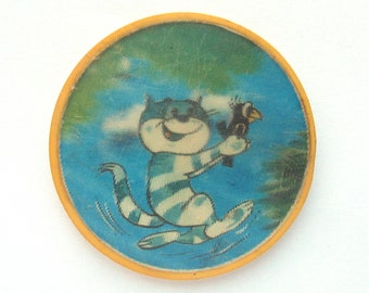 Cat, Rare Vintage plastic badge, Puss, Bird, Soviet Vintage Pin, Vintage Badge, Made in USSR, 1980s