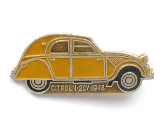 Retro Automobile, Citroen 2CV 1948, Vintage collectible badge, Soviet Vintage Pin, Soviet Union, Made in USSR, 1980s