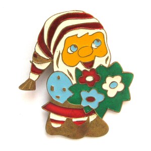 Przypinka krasnoludka, kwiaty, przypinka krasnala, odznaka, radziecka przypinka, kreskówka, zabytkowa metalowa odznaka kolekcjonerska, radziecka przypinka vintage, wyprodukowano w ZSRR, lata 60. XX wieku