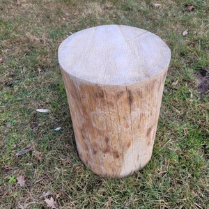 Wooden trunk stool planed diameter approx. 28-30 cm