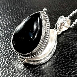 Black onyx photo locket necklace Sterling silver locket Keepsake locket Pill box Poison box pendant Black onyx gemstone locket Onyx locket