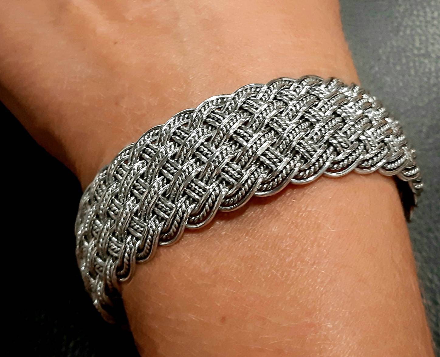 DIY woven beaded bracelet, how to make a fiber bracelet, easy bracelet  making, needle weaving - YouTube