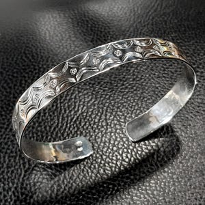 Silver cuff 925 Sterling silver bracelet Adjustable Handcrafted Metalwork bracelet Unisex Wide cuff Open bangle Handmade Hand hammered cuff