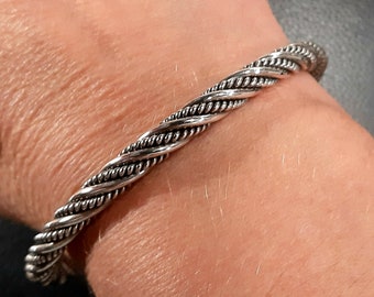 Pulsera bizantina de plata de ley 925. Brazalete de plata trenzada. Pulsera entrelazada. Pulsera trenzada. Pulsera de plata tejida. Pulsera de cadena de cuerda.
