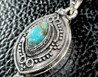 Tibetan turquoise photo locket necklace Sterling silver locket Keepsake box pendant Movable lid Secret compartment Turquoise gemstone locket