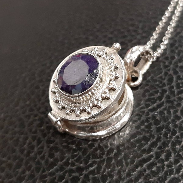 Sapphire locket necklace Clearance