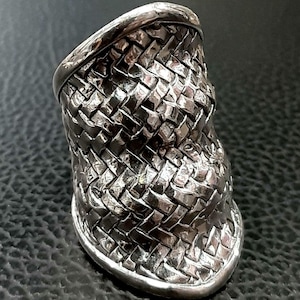 Nätring i sterlingsilver Helfinger, grovt justerbart, vävt band, vävt band, bred vävd ring, nätvävd ring, knutband, flätat band