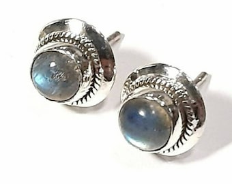 Orecchini in labradorite Orecchini in argento sterling Orecchini a bottone in labradorite Orecchini a bottone in labradorite Orecchini con pietre preziose in labradorite Gioielli in labradorite