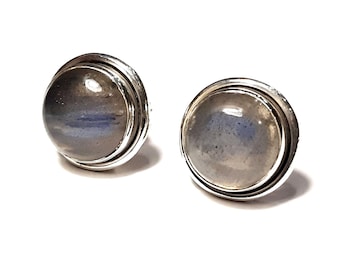 Orecchini in labradorite Orecchini in argento sterling Orecchini a bottone in labradorite Orecchini a bottone in labradorite Orecchini con pietre preziose in labradorite Gioielli in labradorite