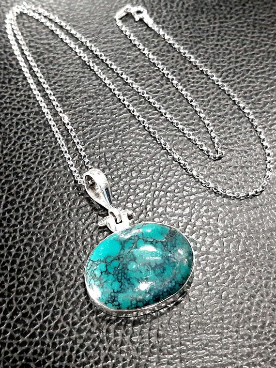 チベットのターコイズ 蜘蛛の巣のターコイズネックレス スターリング