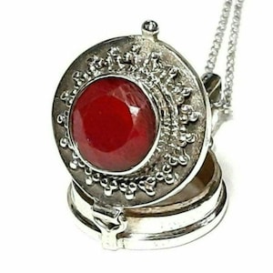 Halsband med fotomedaljong i rubinfärgad silver i 925 sterlingsilver, Keepsake Charm-ask, hänge med rörligt lock, medaljong i rubinfärgad ädelsten, bönelåda, giftlåda