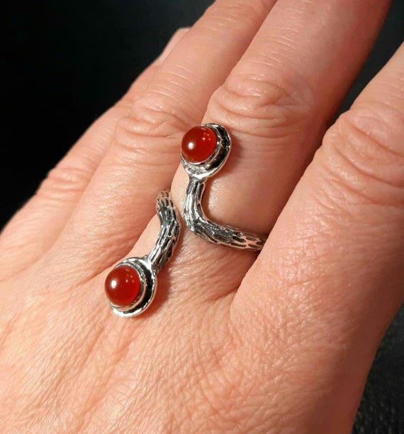 Carnelian ring Sterling silver band Adjustable ring Carnelian open band Swirl ring Carnelian gemstone Wrap ring Wrapped around band Unisex