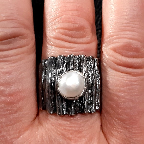 Pearl ring 925 Sterling silver ring Adjustable band White pearls band Freshwater pearl gemstone ring Natural pearl ring June birthstone ring