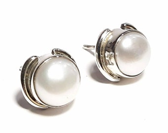 Pearl earrings 925 Sterling silver studs Fresh water pearls White natural pearl Wedding jewelry Bridal earrings Wedding gift June birthstone