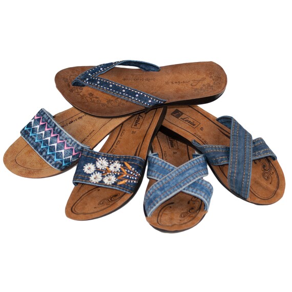 denim flip flops womens