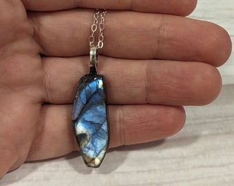 Rainbow Labradorite Necklace Blue Flash Labradorite Raw labradorite Jewelry Gift for Girlfriend