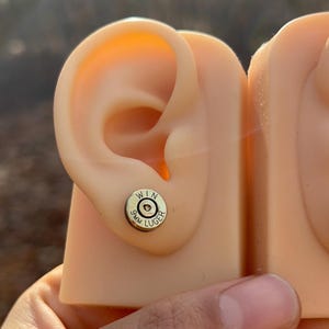Win 9mm Stud Earrings - NO Rhinestones