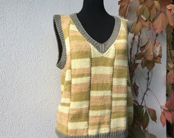 Women's sleeveless sweater, pure merino wool, natural dyes, hand knitted