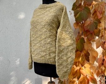 Pure Wool sweater for woman, hand knitted
