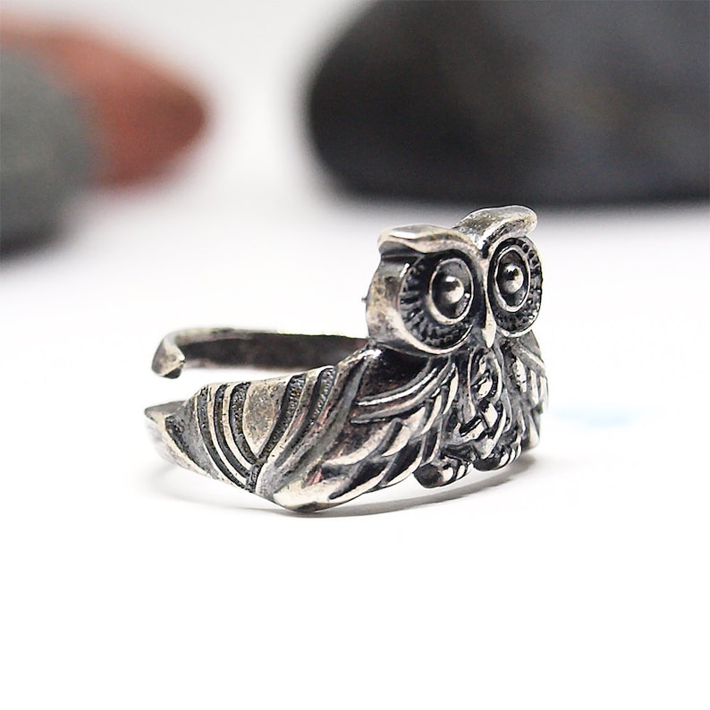 Size 5,25-7 US Silver owl ring Made to Order