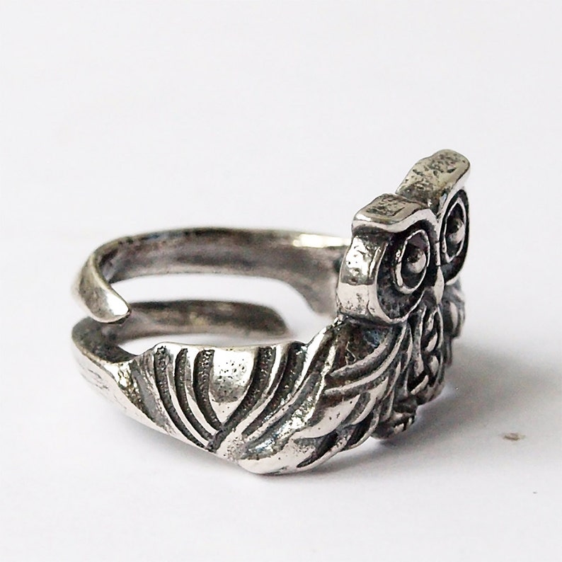Size 5,25-7 US Silver owl ring Made to Order