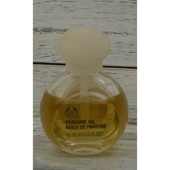 the body shop fuzzy peach