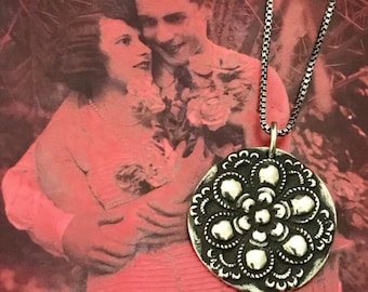 The Loveblossom Pendant