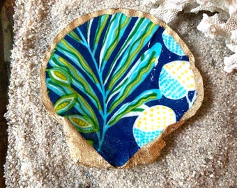 Decoupage Scallop Shell, Ring/Trinket/Pin Dish, Beach, Decor, Handmade, Bridesmaid, Birthday, Tropical