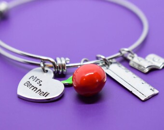 Teacher Appreciation Apple Bracelet - Personalized Teacher Apple Jewelry - Teacher Bangle Bracelet - Best English Teacher Gift - Apple Charm