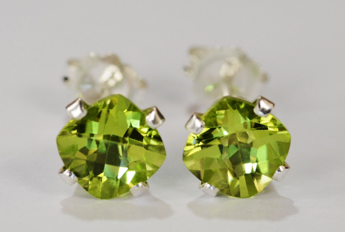 Genuine Green Peridot 10K White Gold 9mm Round Stud Earrings - JCPenney
