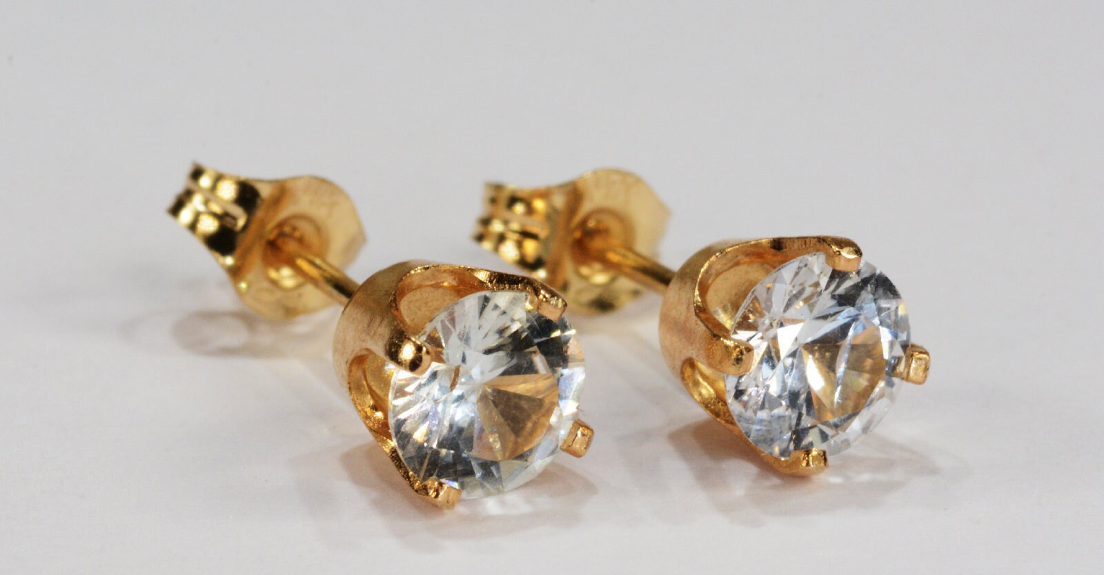 white sapphire earrings white sapphire earrings