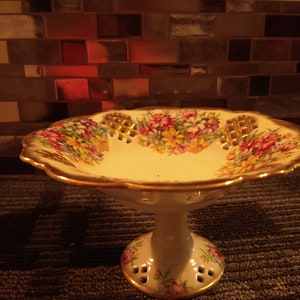 Lefton China Pedestal Compote Candy Dish Hand Painted Reticulated Daisies and  Guilded