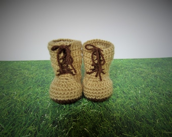 Crochet tan combat boots, crochet army boots, crochet baby boots, military boots, soldier boots, photo prop, baby announcement, baby boots