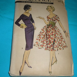 1960s Advance 8894 V Neck Sheath Wiggle Dress Overskirt Cummerbund sz 16 Bust 36