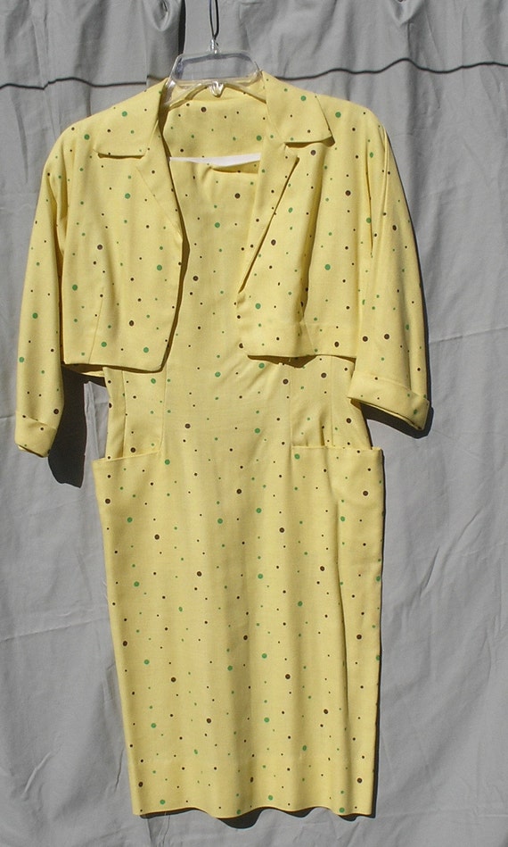 1960s  Yellow Green Brown Polka Dots Linen Like Wi