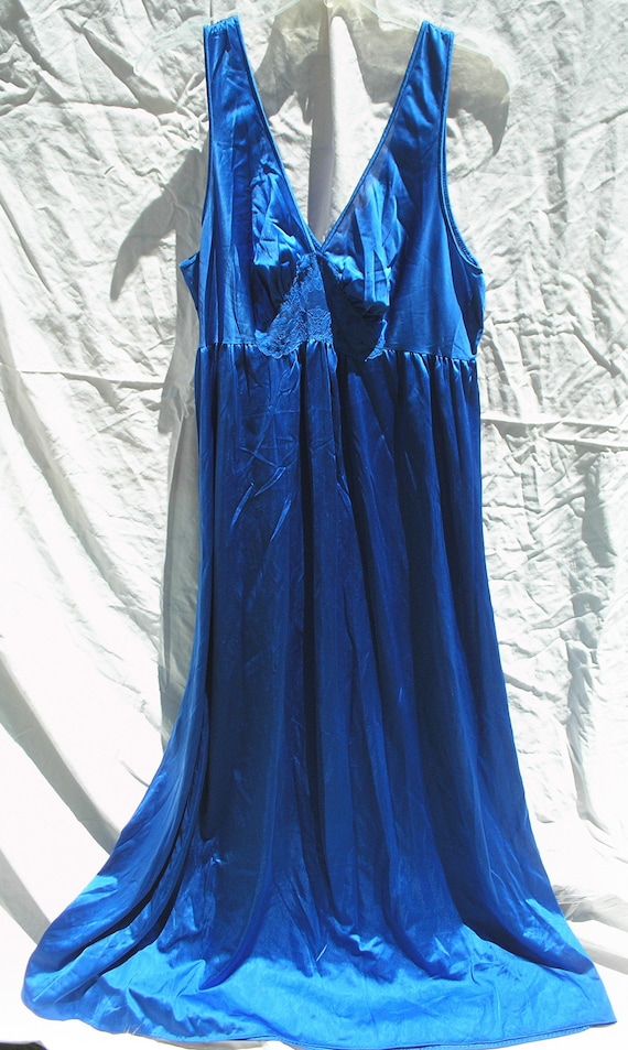 1980s Lorraine Royal Blue Sexy Waltz Length Nightg