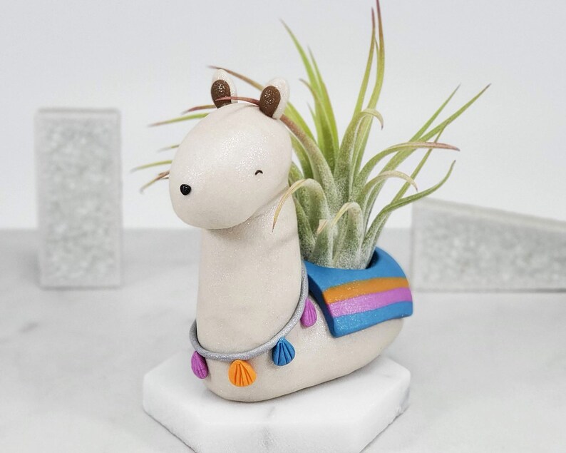 Lama air planteur, petit Lama cadeau, porte plante d’air, Lama cadeaux, décor de Lama, cadeau pour elle, Lama plante, accessoire de bureau Lama Lama air planteur, petit Lama cadeau, porte plante d’air, Lama cadeaux, décor de Lama, cadeau pour elle, Lama plante, accessoire de bureau Lama