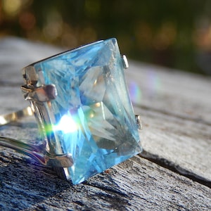 Vintage 18k TOPAZ Large Statement Cocktail Ring Retro Hollywood Regency Art Deco