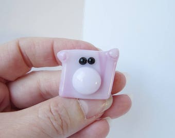 Pink piglet jewelry, pig lover brooch, piggy hat pin, fused glass pig face, pig collector tie tack pin, kawaii piglet, stocking stuffer